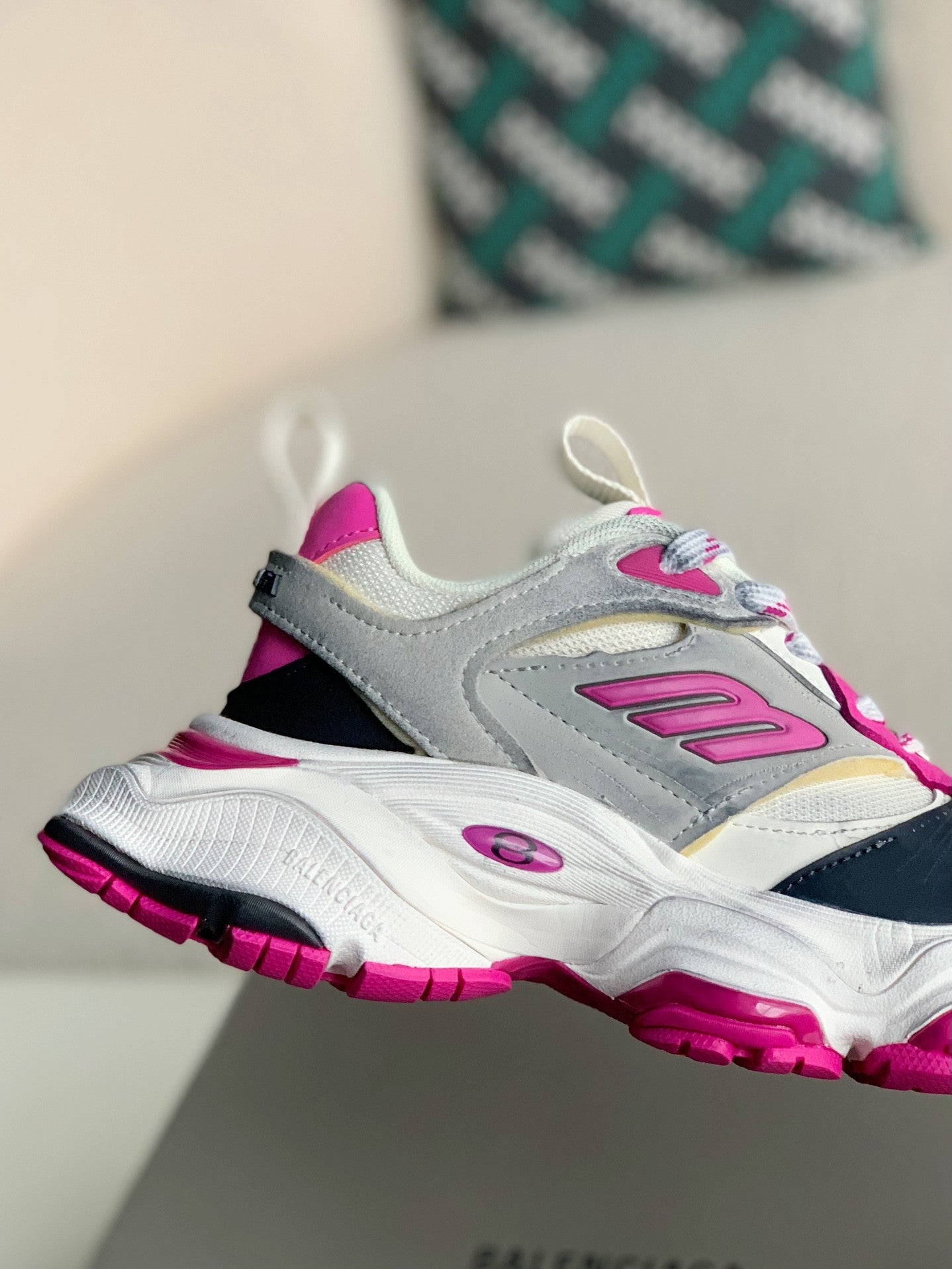 Balenciaga Runner