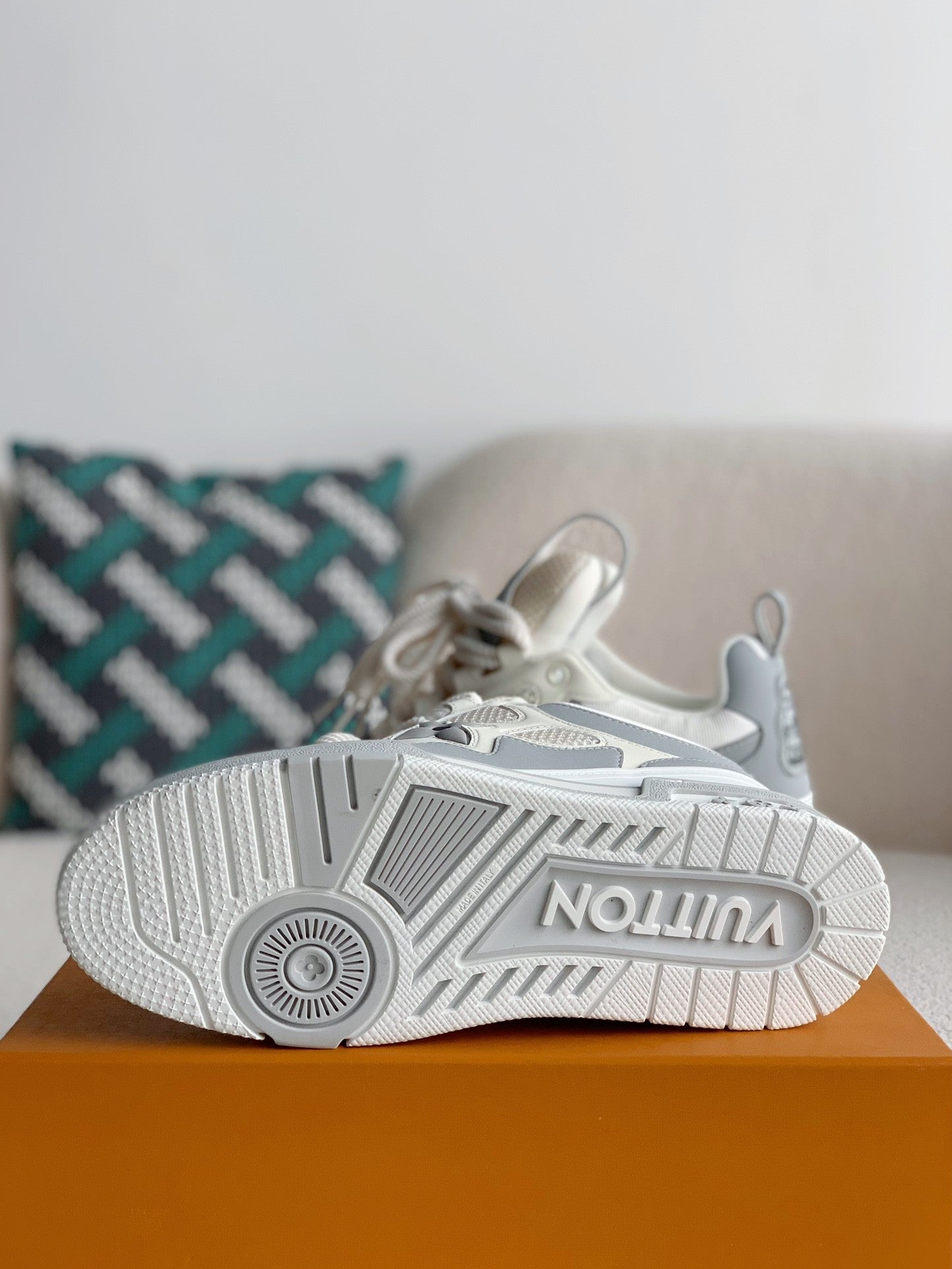 Louis Vuitton Trainer