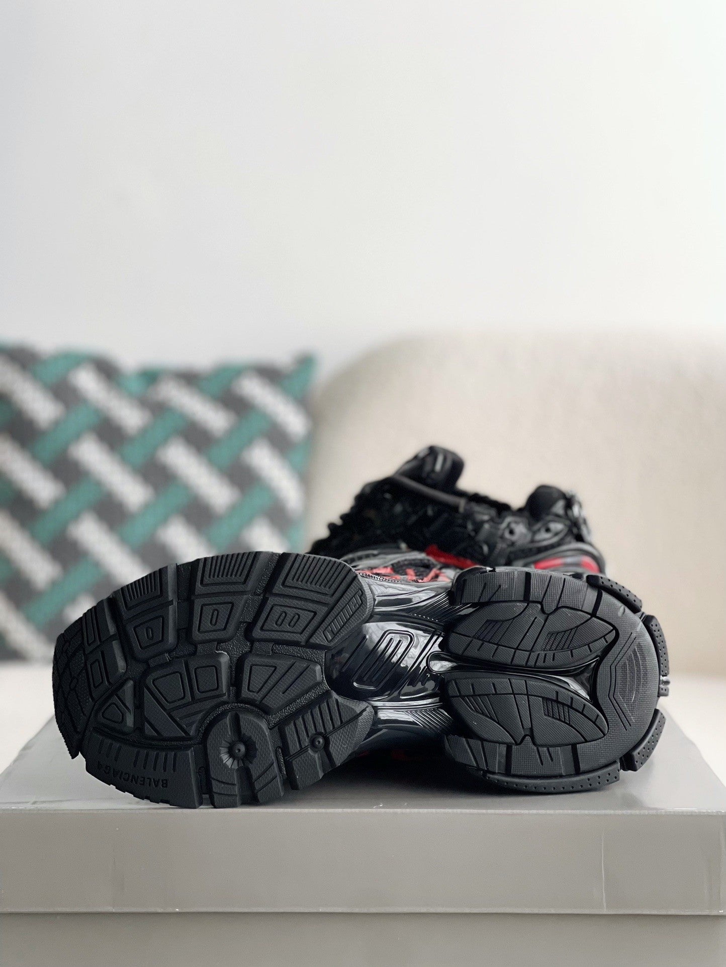 Balenciaga Runner