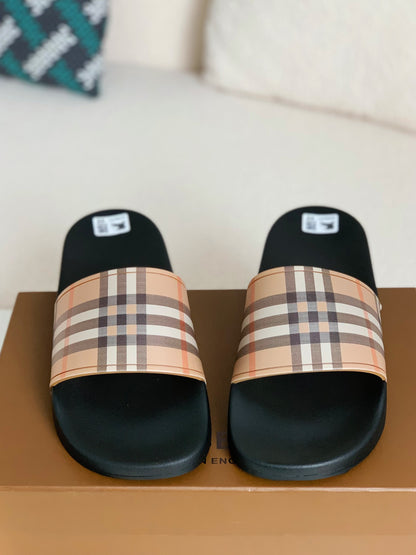 Burberry Slipper