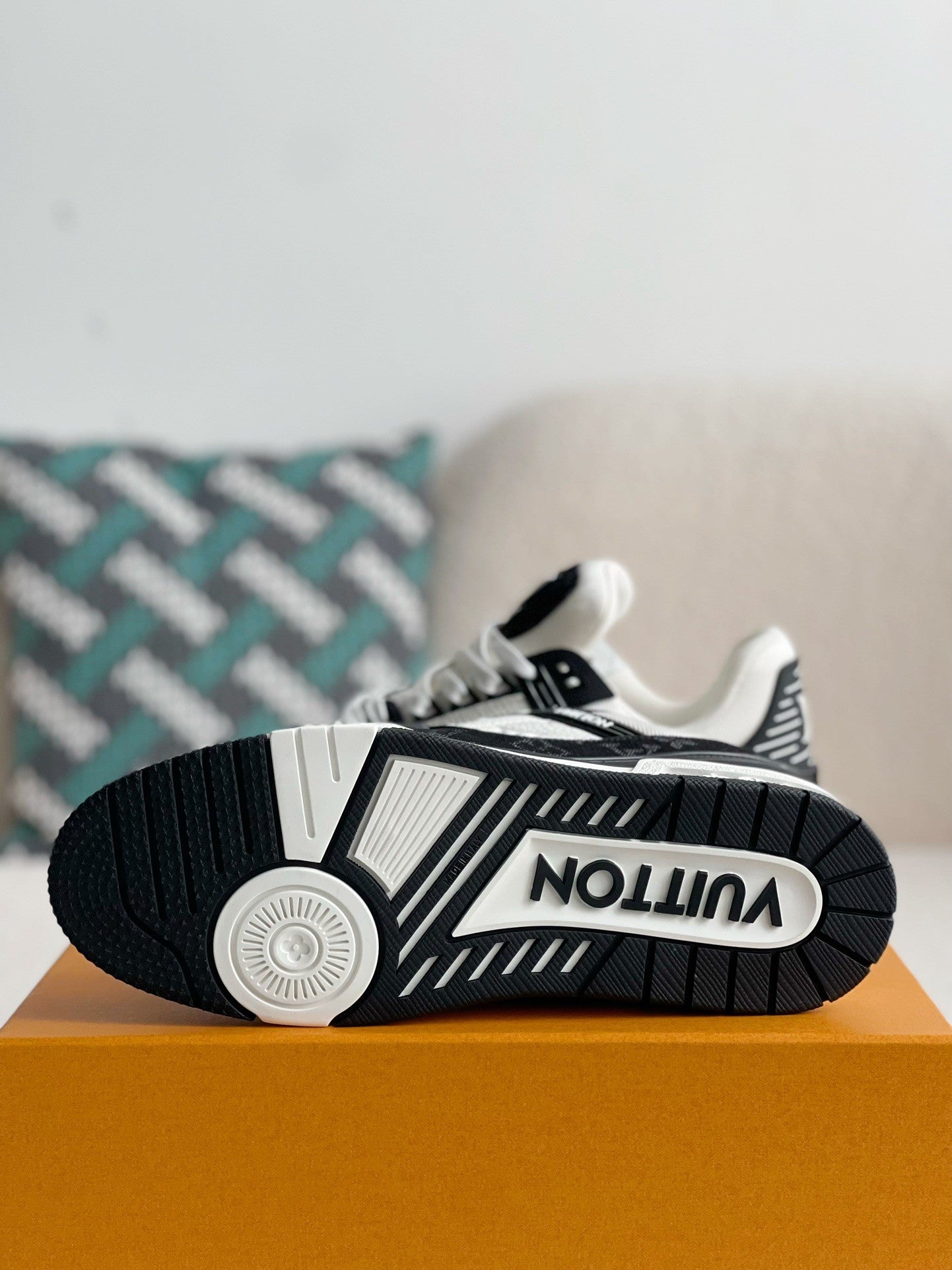 Louis Vuitton Trainer