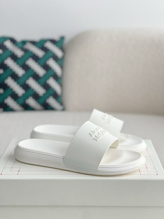 Alexander McQueen Slipper