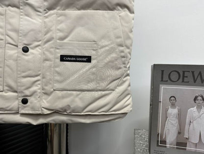 Canada Goose Sleveless Vest