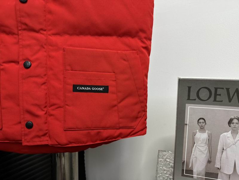 Canada Goose Sleeveless Vest